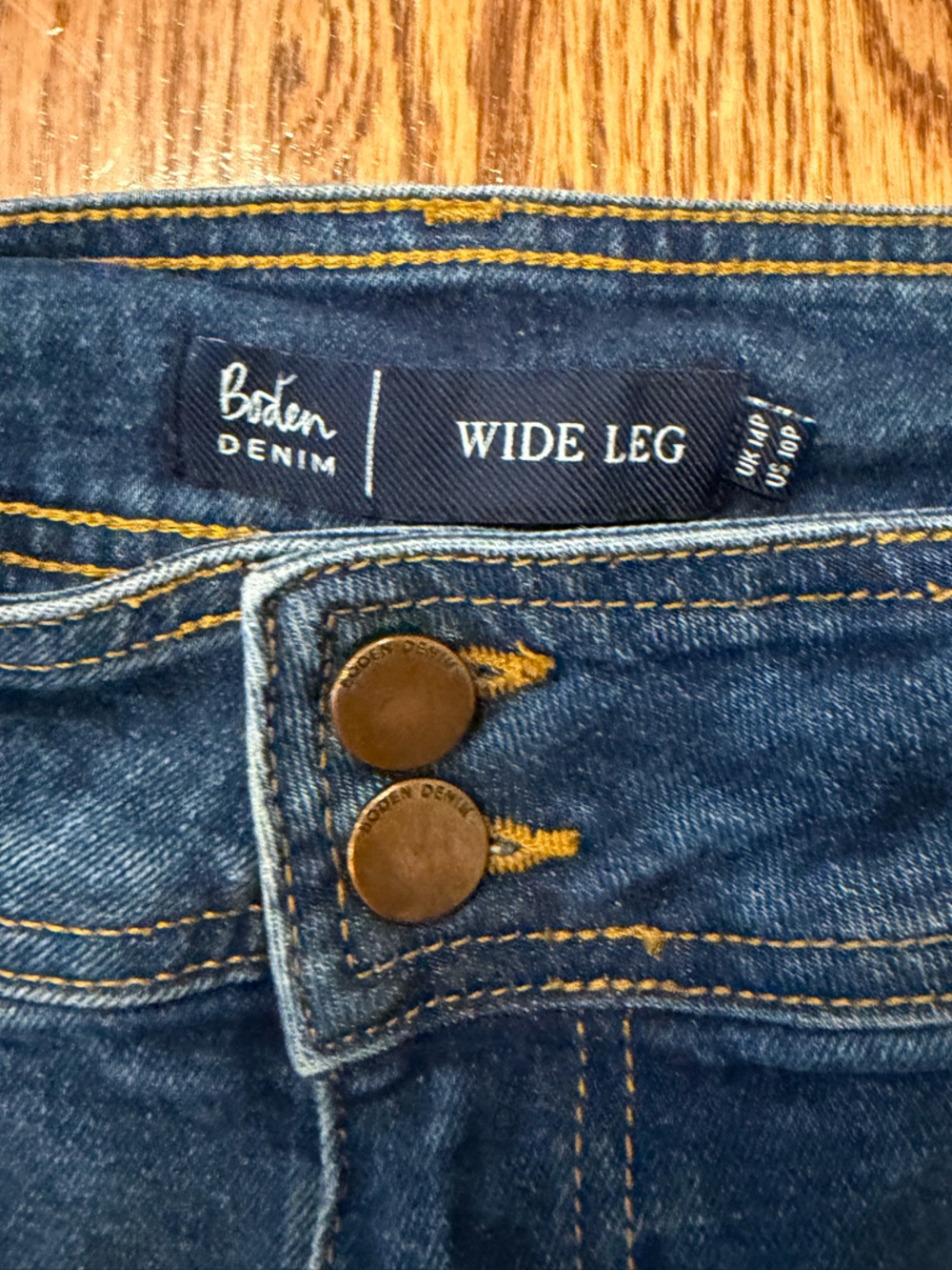 Boden High-Rise Wide-Leg Cropped Jeans - Denim Blue - Picture 3 of 5